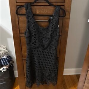 Astr Black Sheath Mini Dress Sleeveless Scoop Neck